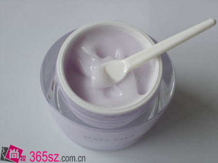 4、玫琳凱清爽保濕凝露質地